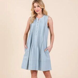 ✨NWT Lime 'N' Chili Denim Pintuck Detail Sleeveless Midi Dress